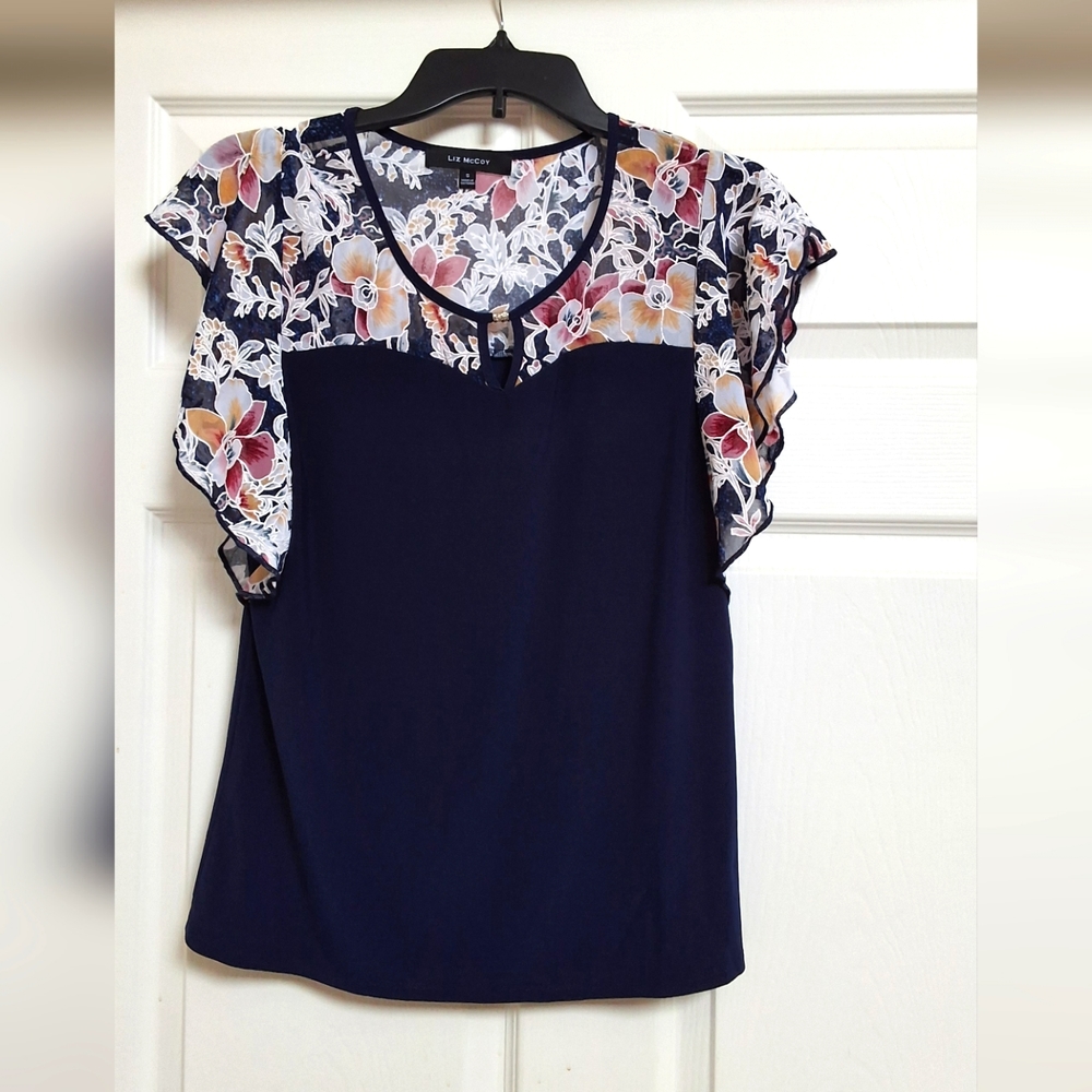 Liz McCoy, Small, Women's Butterfly Ruffled Lace Sleeve Top